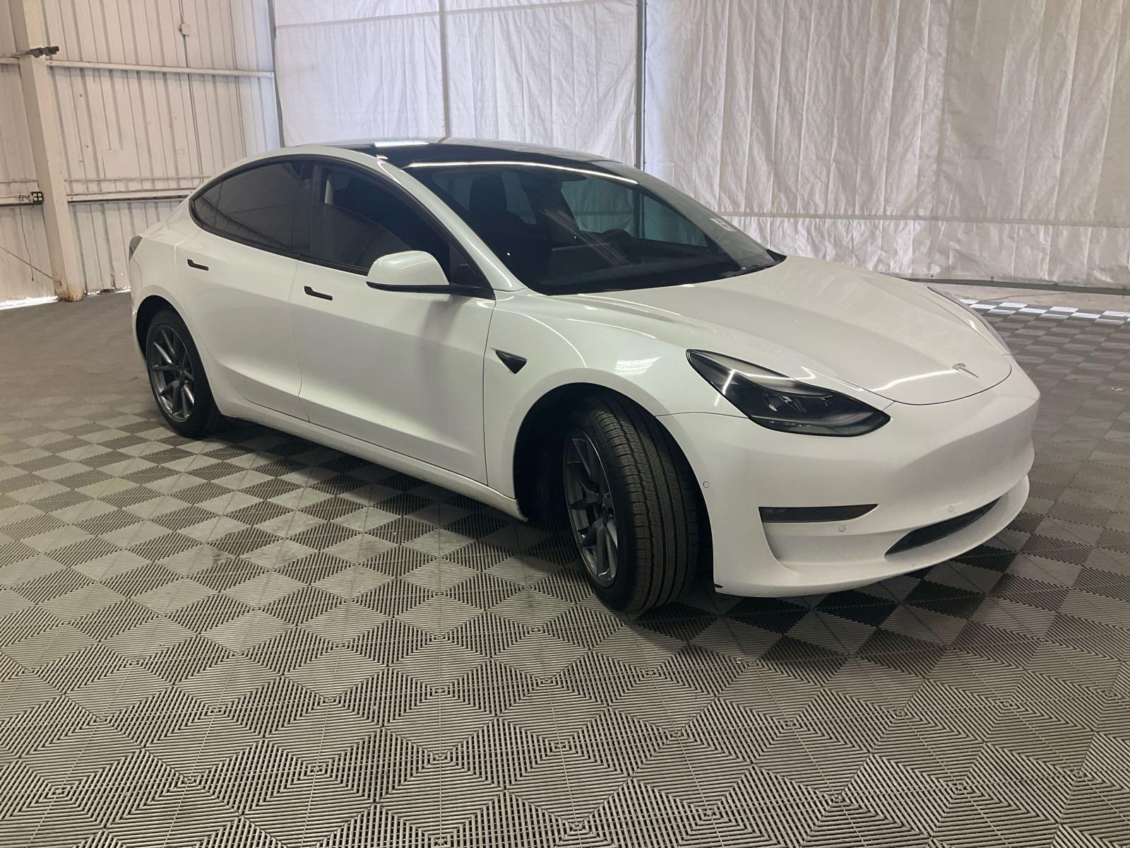 tesla model 3 2022 5YJ3E1EB9NF231647 image tesla model 3 2022 5YJ3E1EB9NF231647 image